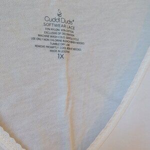 Cuddleduds Lace Top